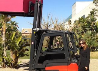 De cabinas, carretillas y paracaídas