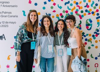 Cuatro estudiantes y un destino: primera toma de contacto con el mundo profesional en el congreso de Asetrad Estudiantes de la ULPGC en el congreso de Asetrad.
