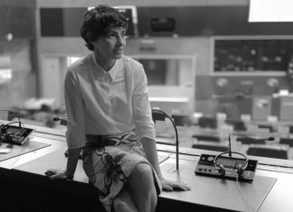 Entrevista a Lourdes de Rioja Lourdes de Rioja en una cabina de interpretación.